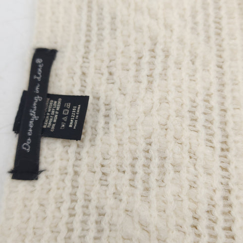 Do everything in Love Ivory Quilted fringed Scarf New